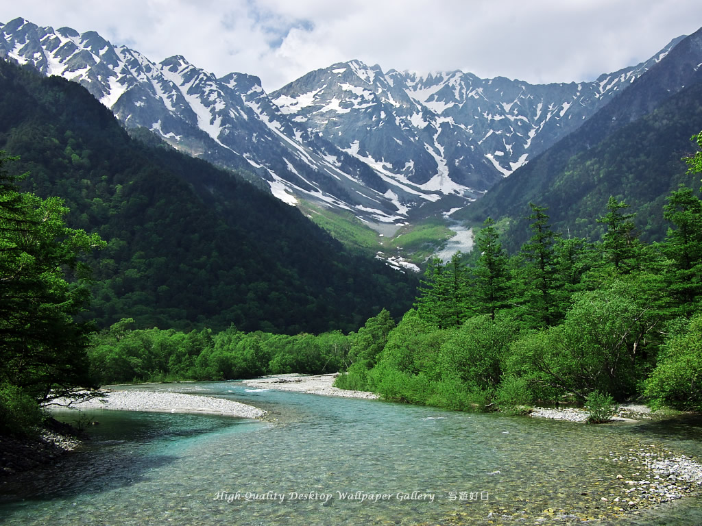 穂高連峰・穂高岳(上高地)の高画質・高解像度壁紙／Wallpaper of Kamikochi (1024×768)